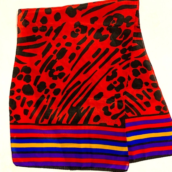 Scarf by ECHO Rectangle Vintage, Handbag Tie - Picture 3 of 6